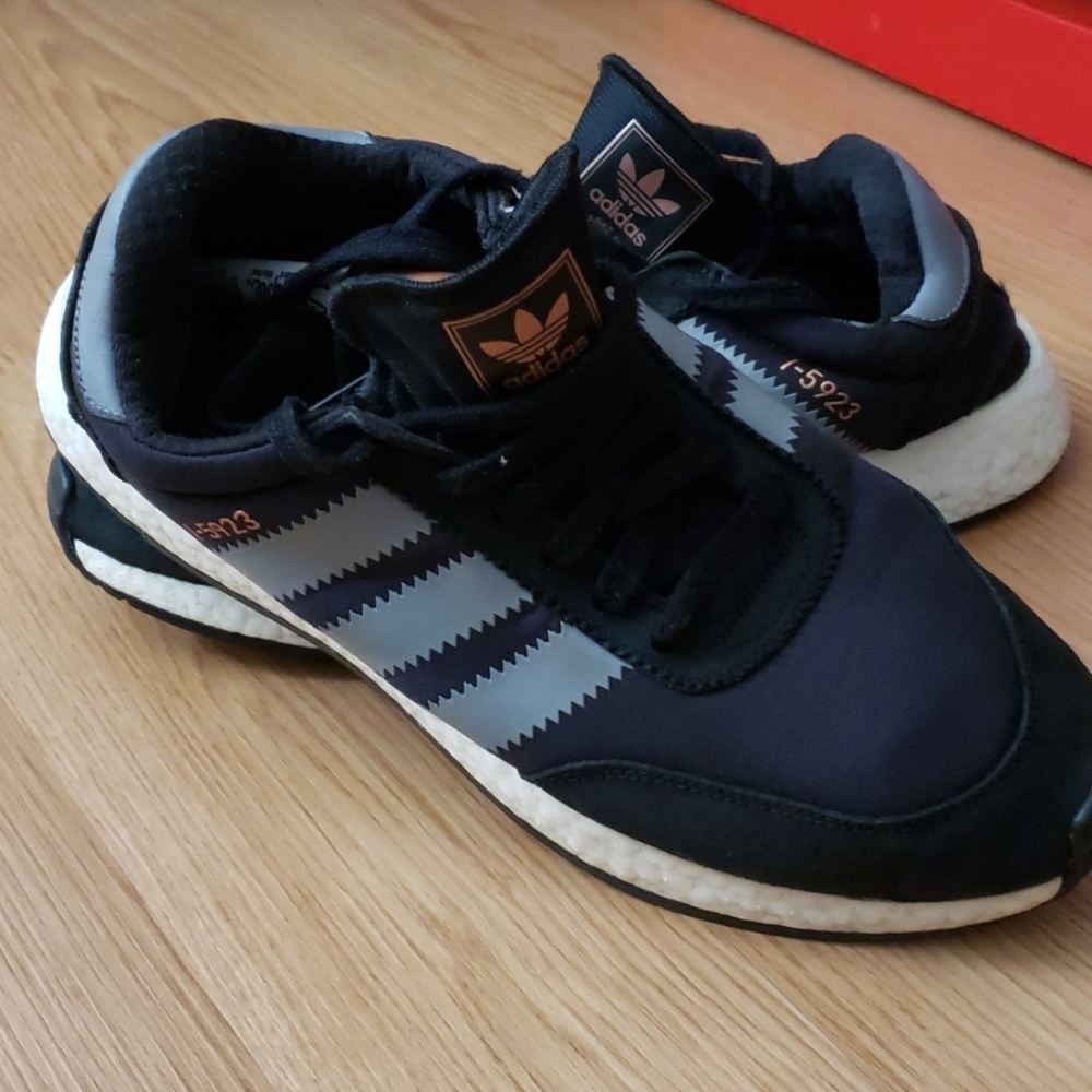 Adidas I-5923 Boost